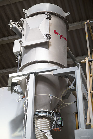 Bulk Bag Discharging, Pneumatic Conveying Boost Plastic Compounding Productivity