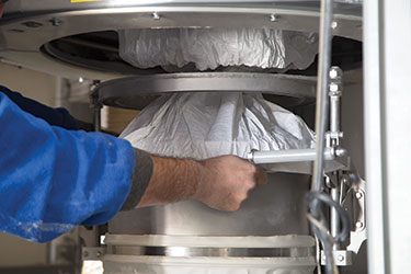 Bulk Bag Discharging, Pneumatic Conveying Boost Plastic Compounding Productivity