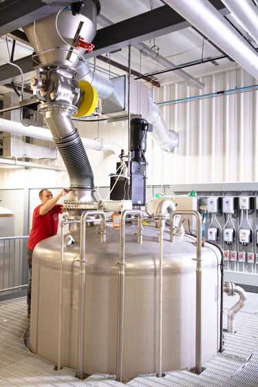 Distillery Loads Grain Nine Times Faster with Pneumatic Conveying Upgrade