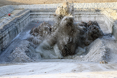 Bulk Handling System Keeps Explosives Plant Clean