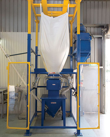 Seed Processor Contains Dust with Bulk Bag Discharger, Flexible Screw Conveyors