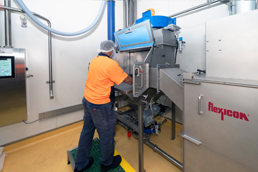 Smith's Snackfoods Installs Large-Scale Bulk Handling System for New Chip Line
