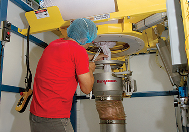 Bulk Bag Dischargers Double Productivity of Fruit and Spice Ingredients