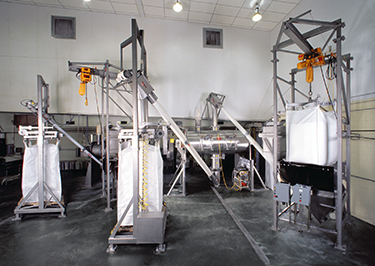 Bulk Bag Unloading/Filling/Conveying System Supplies Packaging Line with Powdered Flavors